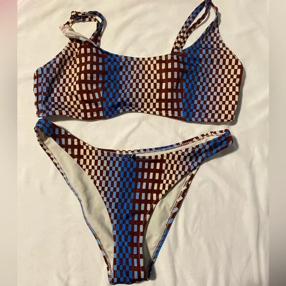 🏷️ Triangl Bikini Set - Picture 1 of 4